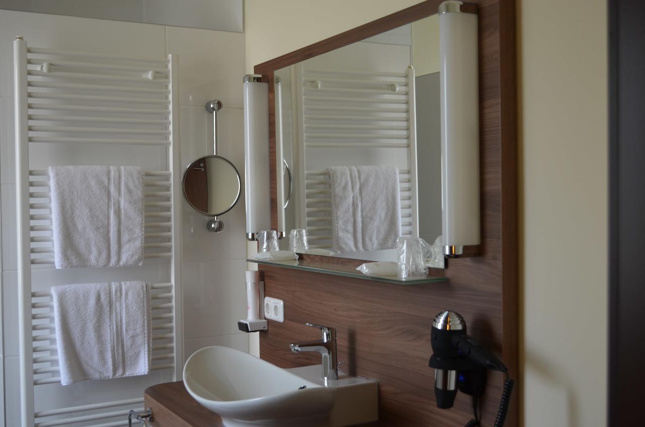 Hotel Isenbuetteler Hof Zewnętrze zdjęcie